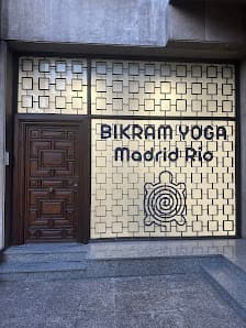 Bikram Yoga Madrid Río