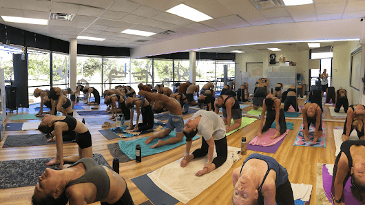 Hot Yoga Waikiki